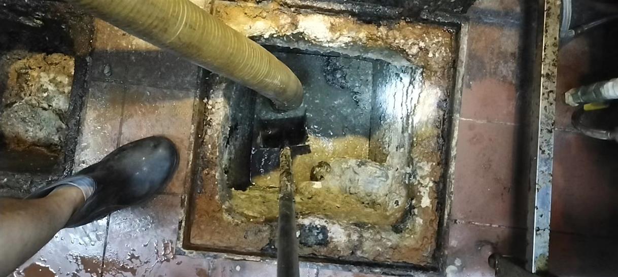 赛罕污水池清理一般都有毒气，怎么预防中毒呢？