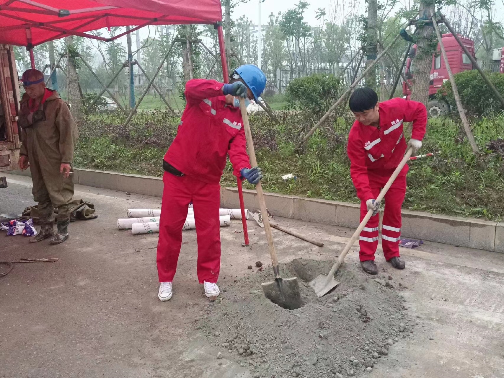 赛罕管道疏通哪家好】及时进行市政管道清淤