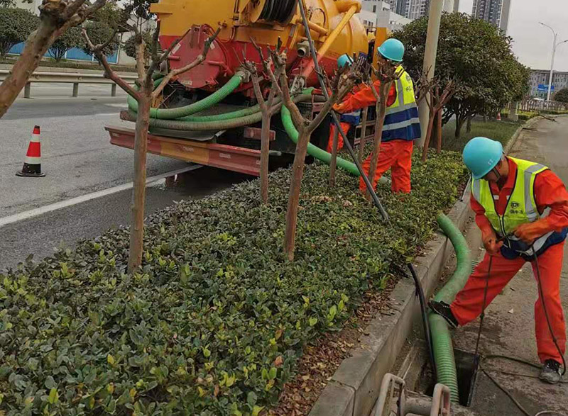赛罕市政管道清淤