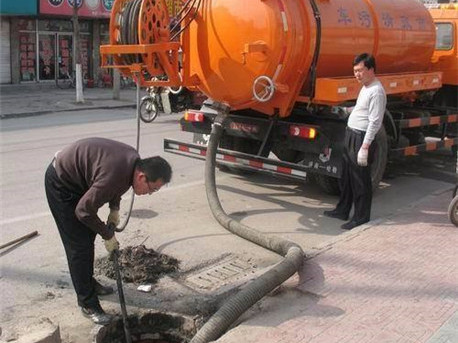 赛罕清掏化粪池，健康生活从这里开始